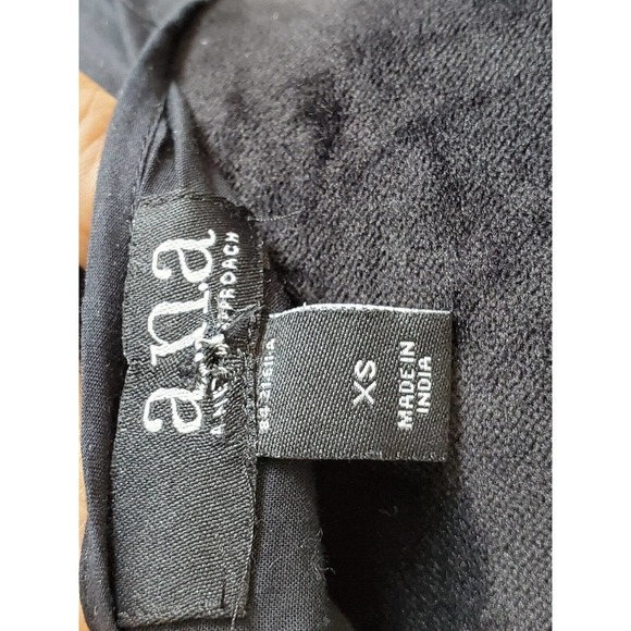 A.n.a Womens Black Solid Long Sleeve Round Neck Drawstring Blouse Top Size XS - Picture 10 of 13